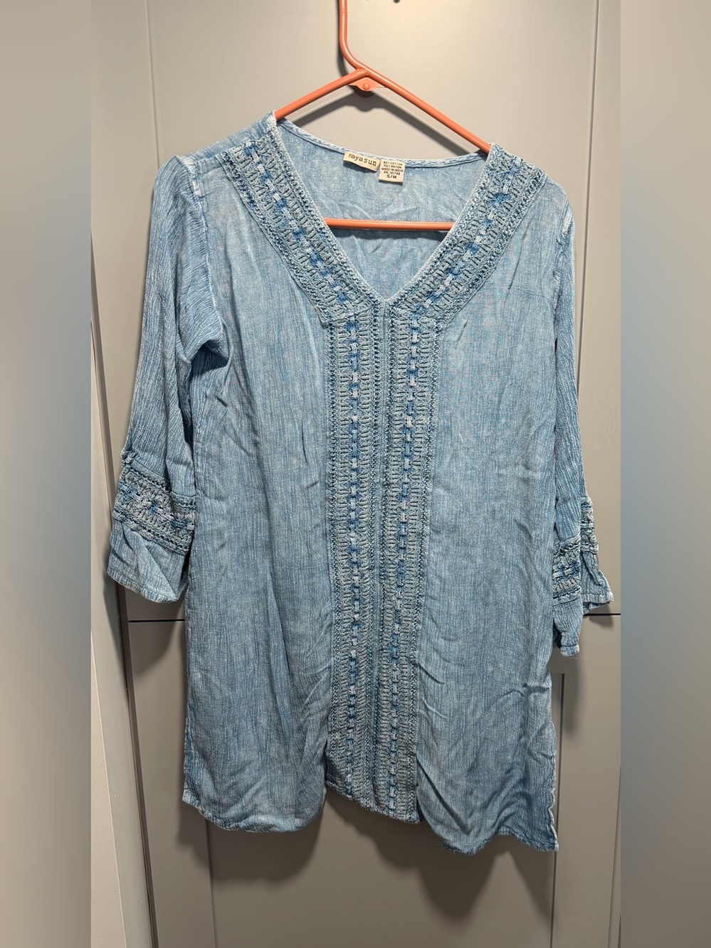 Raya Sun embroidered tunic dress made of a cotton-rayon blend, Size S/M